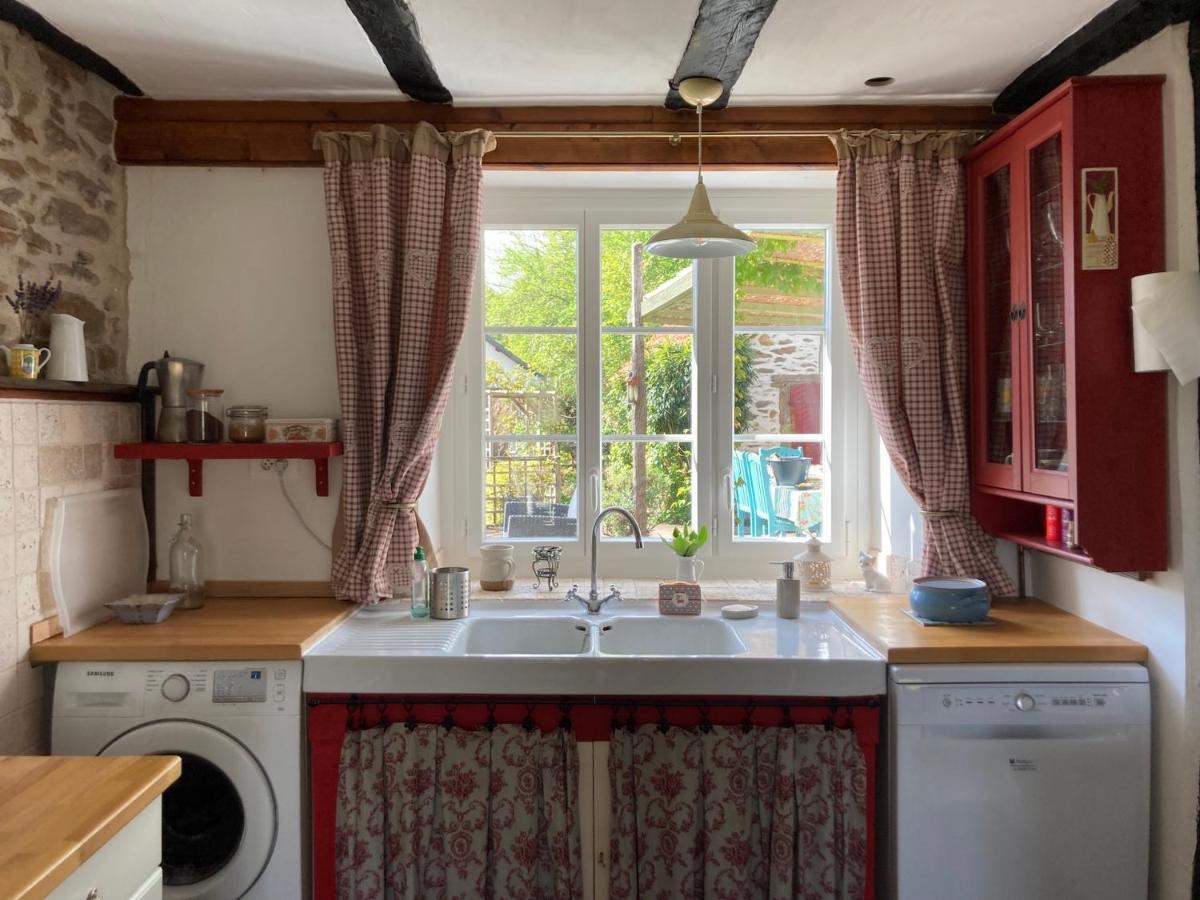 La Maison Charmante D'Elisabeth Saint-Ybard Zewnętrze zdjęcie