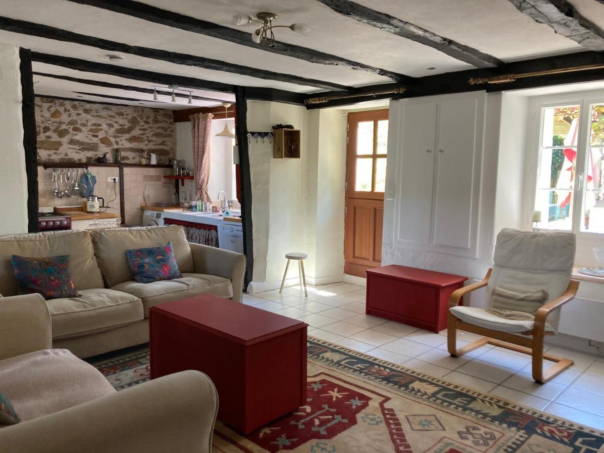 La Maison Charmante D'Elisabeth Saint-Ybard Zewnętrze zdjęcie