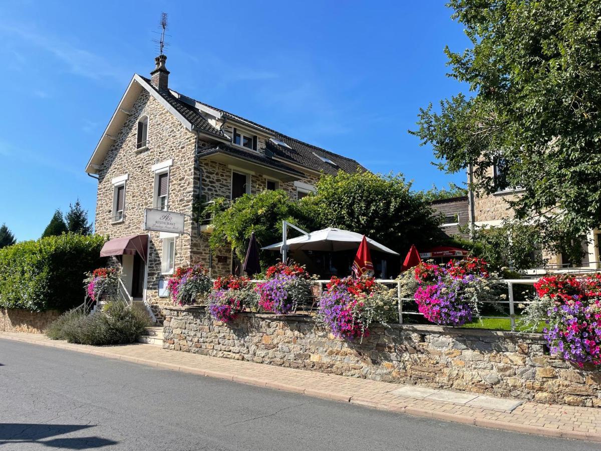 La Maison Charmante D'Elisabeth Saint-Ybard Zewnętrze zdjęcie